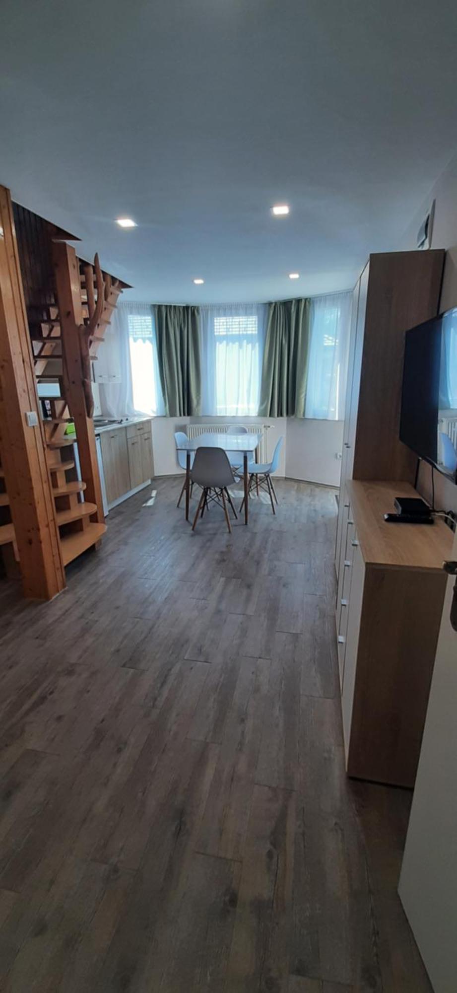 Ancsi Apartmanház Balatonlelle Exterior foto